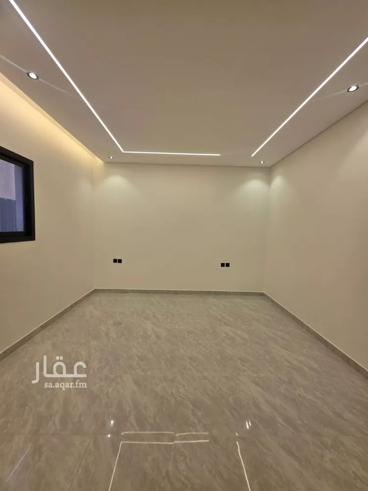 Villa for Sale in Riyadh Al Uraija Al Gharbiyah