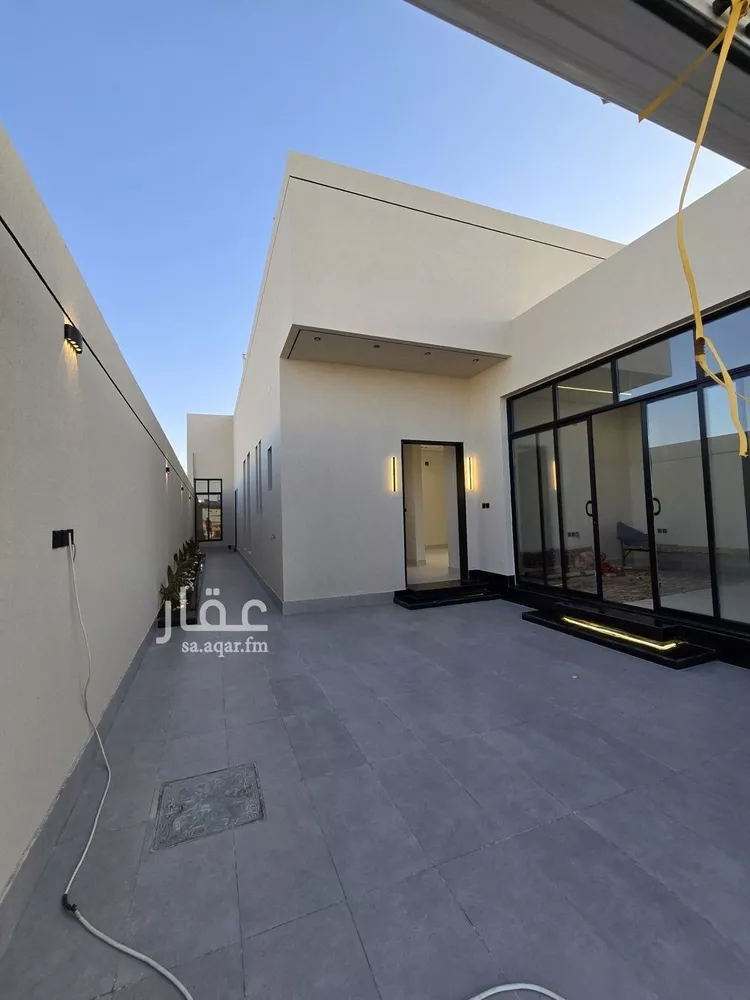 فيلا للبيع في شارع الشيخ صالح بن عبدالعزيز بن عبدالرحمن, حي ضاحية نمار, مدينة الرياض, منطقة الرياض صورة 3