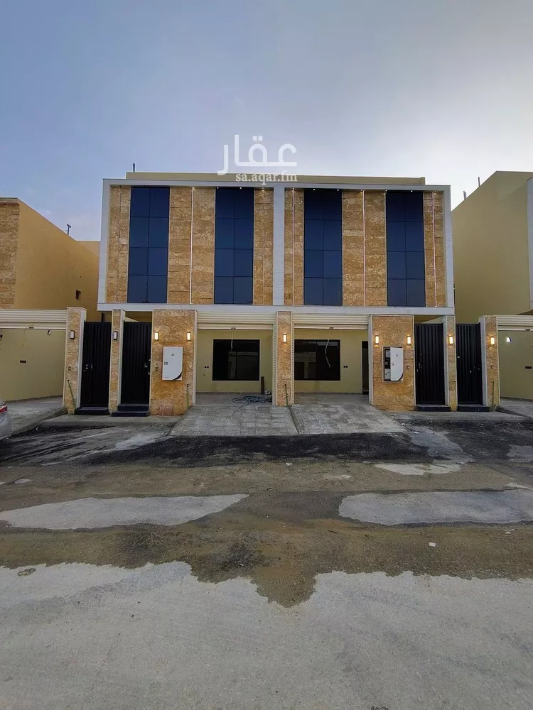 فيلا للبيع في شارع ممر42, حي عكاظ, مدينة الرياض, منطقة الرياض صورة 5