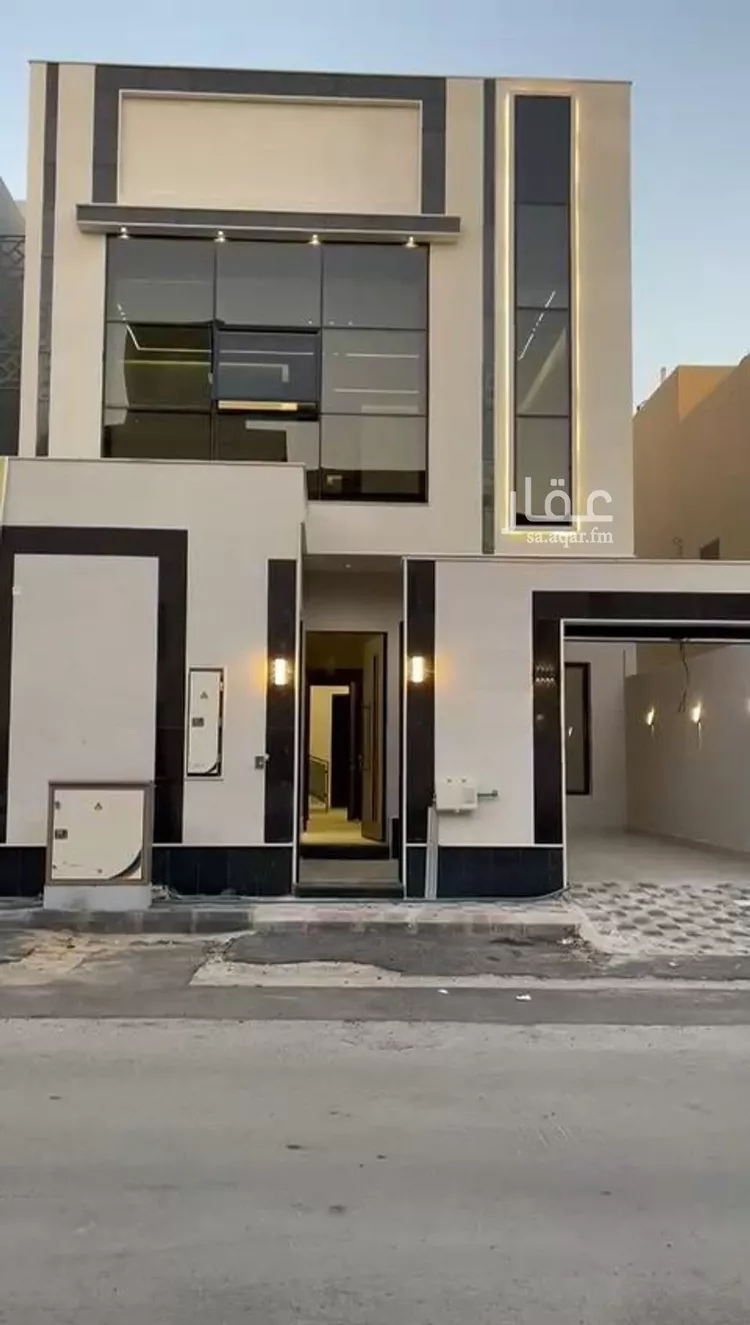 فيلا للبيع في شارع الطلح, حي العريجاء الغربي, مدينة الرياض, منطقة الرياض صورة 2