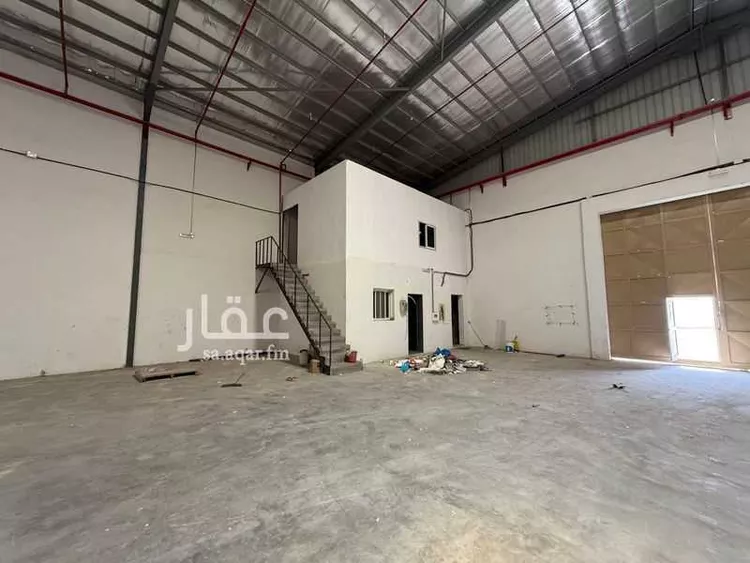 مستودع للإيجار في شارع قارية, حي السلي, مدينة الرياض, منطقة الرياض صورة 4