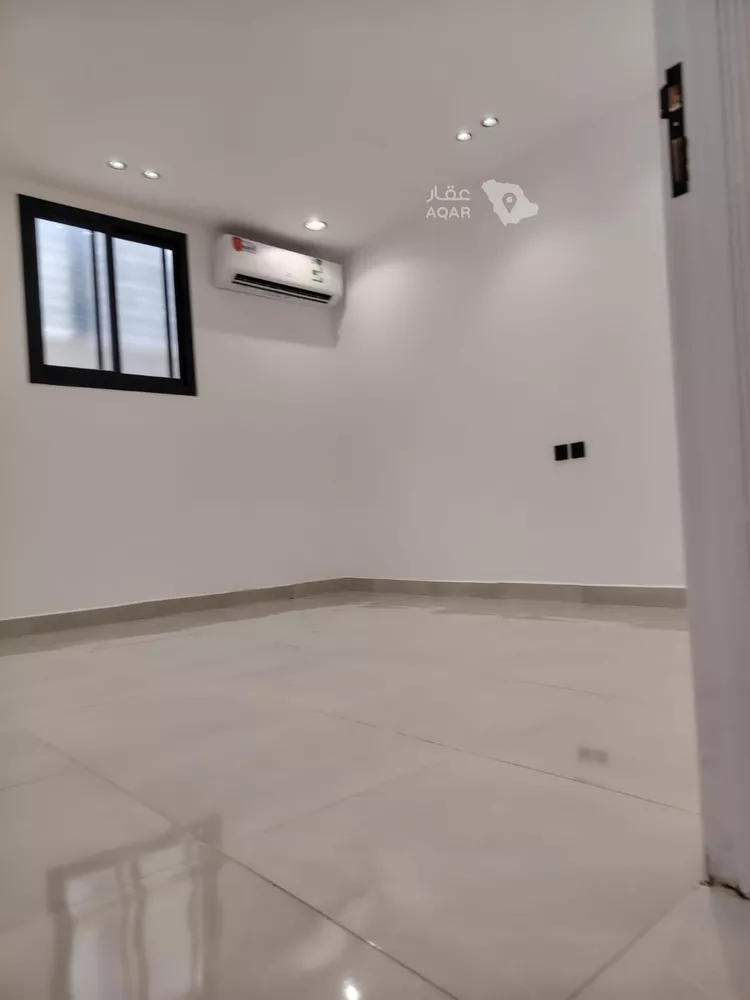 شقة للإيجار في شارع الغريسة, حي إشبيلية, مدينة الرياض, منطقة الرياض 4