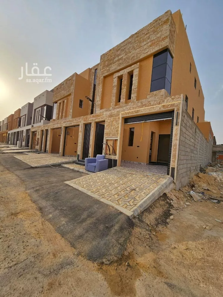 دور للبيع في شارع إسماعيل الصقلي, حي طويق, مدينة الرياض, منطقة الرياض صورة 2