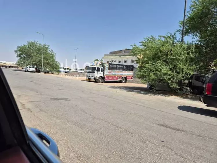 أرض للبيع في شارع أسد السنة, حي الفاروق, مدينة الرياض, منطقة الرياض صورة 2