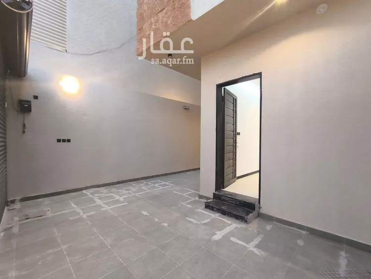 دور للبيع في شارع القويمية, حي الحزم, مدينة الرياض, منطقة الرياض صورة 5