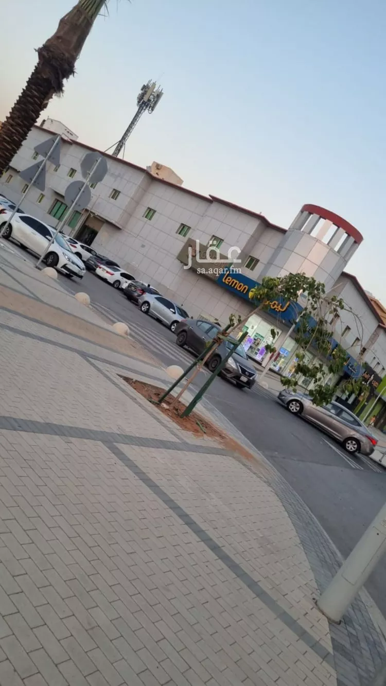 شقة للإيجار في شارع الشيخ حسن بن حسين بن علي, حي إشبيلية, مدينة الرياض, منطقة الرياض