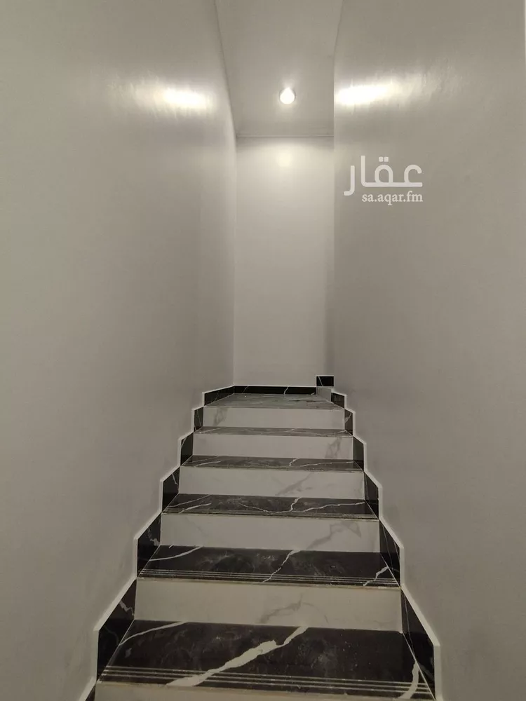 شقة للإيجار في شارع عبدالله بن شهيوين, حي العقيق, مدينة الرياض, منطقة الرياض 6