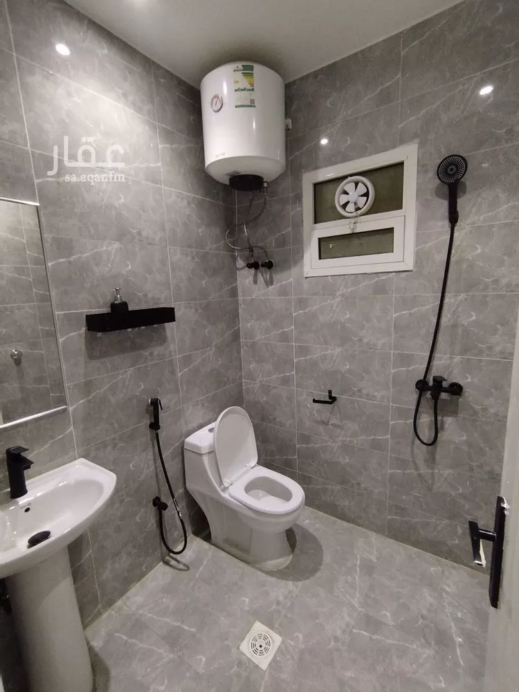 شقة للإيجار في شارع قلعة صلاح الدين, حي العقيق, مدينة الرياض, منطقة الرياض صورة 5