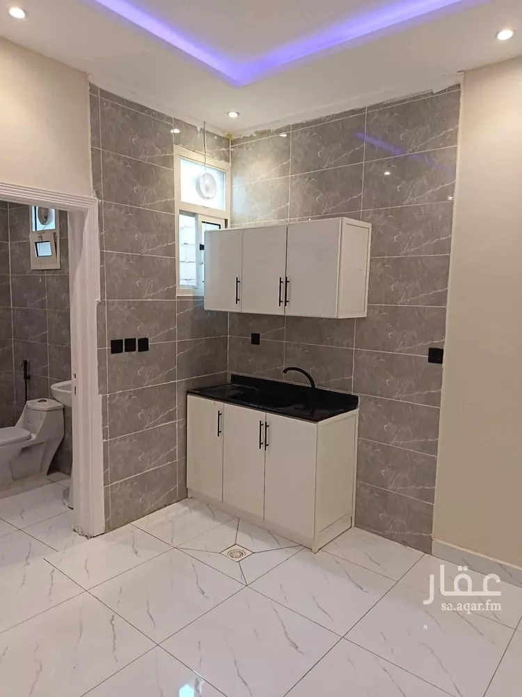 شقة للإيجار في شارع الشيخ حسن بن حسين بن علي, حي إشبيلية, مدينة الرياض, منطقة الرياض صورة 2