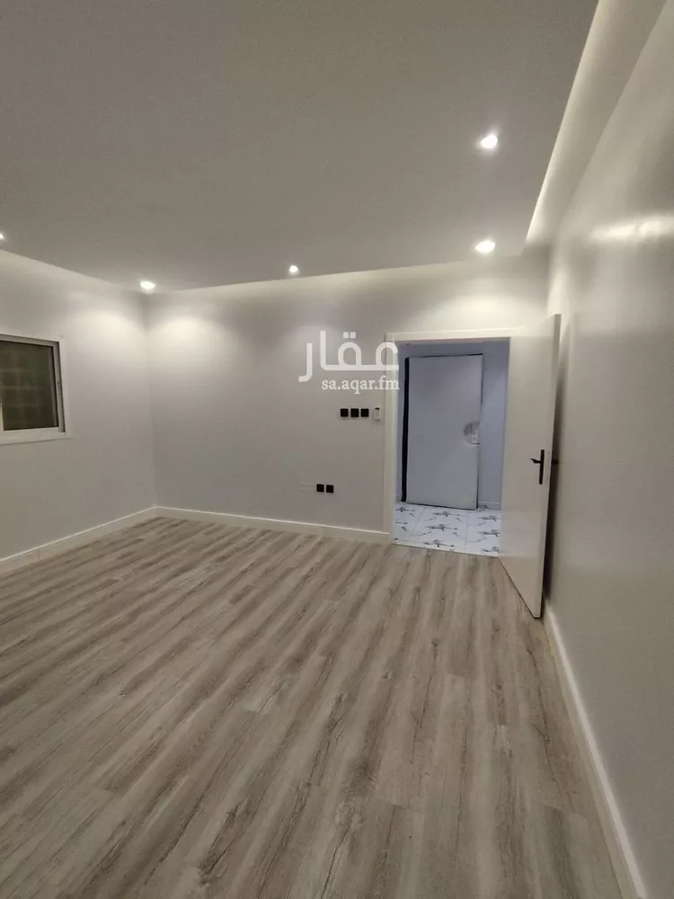 شقة للإيجار في شارع قلعة صلاح الدين, حي العقيق, مدينة الرياض, منطقة الرياض صورة 3