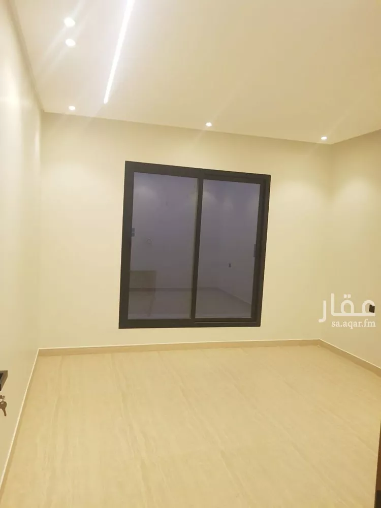 Floor for Sale in Riyadh Dhahrat Namar 19