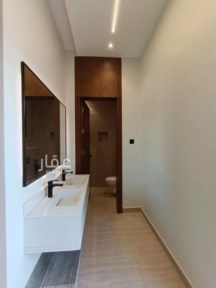 Floor for Sale in Riyadh Dhahrat Namar 11