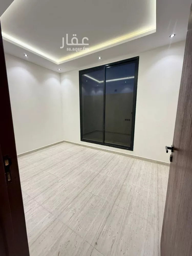 Villa for Sale in Riyadh Tuwaiq 8