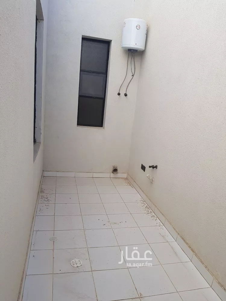 دور للبيع في شارع عبدالرحمن الأفريقي, حي العوالي, مدينة الرياض, منطقة الرياض 20