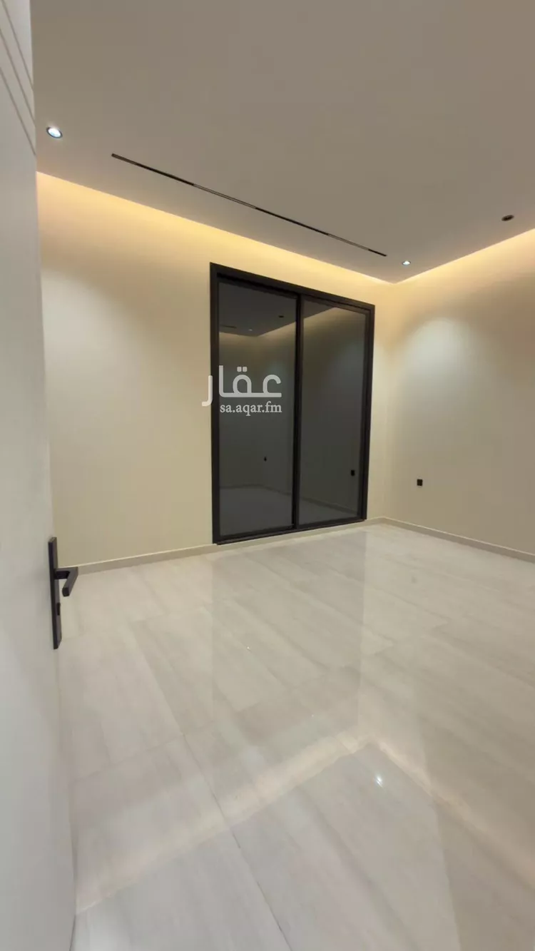 فيلا للبيع في شارع العباس بن غالب, حي الدريهمية, مدينة الرياض, منطقة الرياض 9