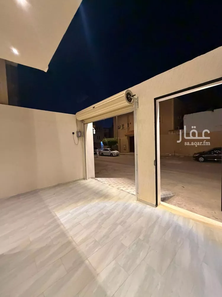 فيلا للبيع في شارع ابن خزرج, حي العريجاء الغربي, مدينة الرياض, منطقة الرياض صورة 4