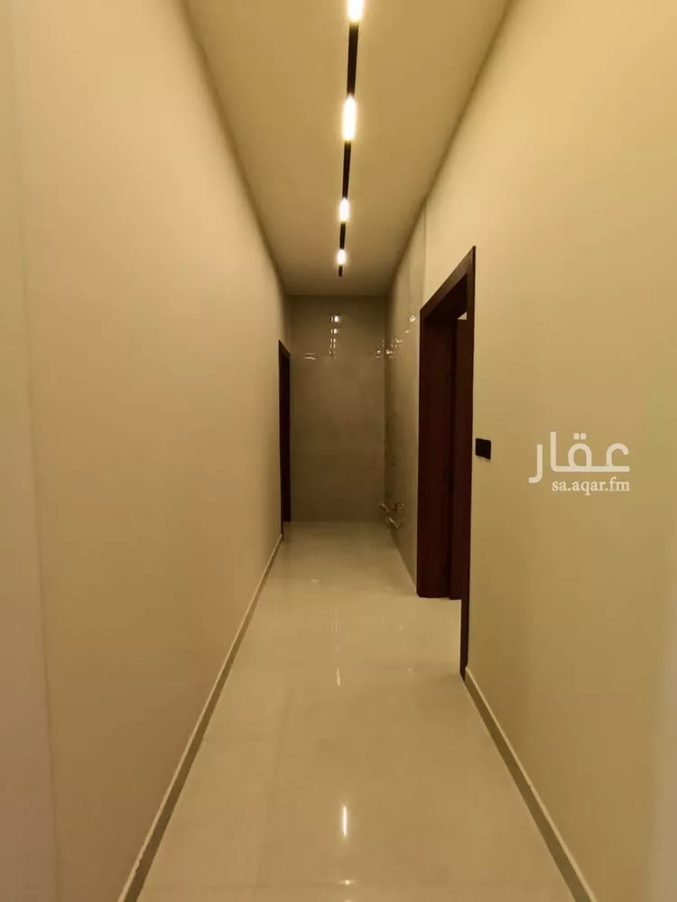 فيلا للبيع في شارع اسحاق الرهاوي, حي العوالي, مدينة الرياض, منطقة الرياض صورة 5