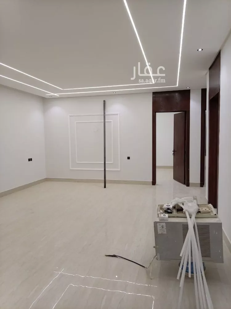 Floor for Sale in Riyadh Tuwaiq 13