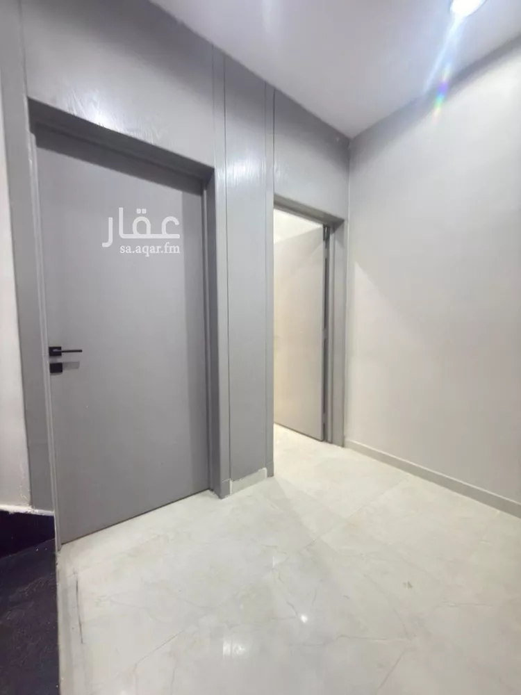 دور للبيع في شارع عبدالرحمن الأفريقي, حي العوالي, مدينة الرياض, منطقة الرياض صورة 2