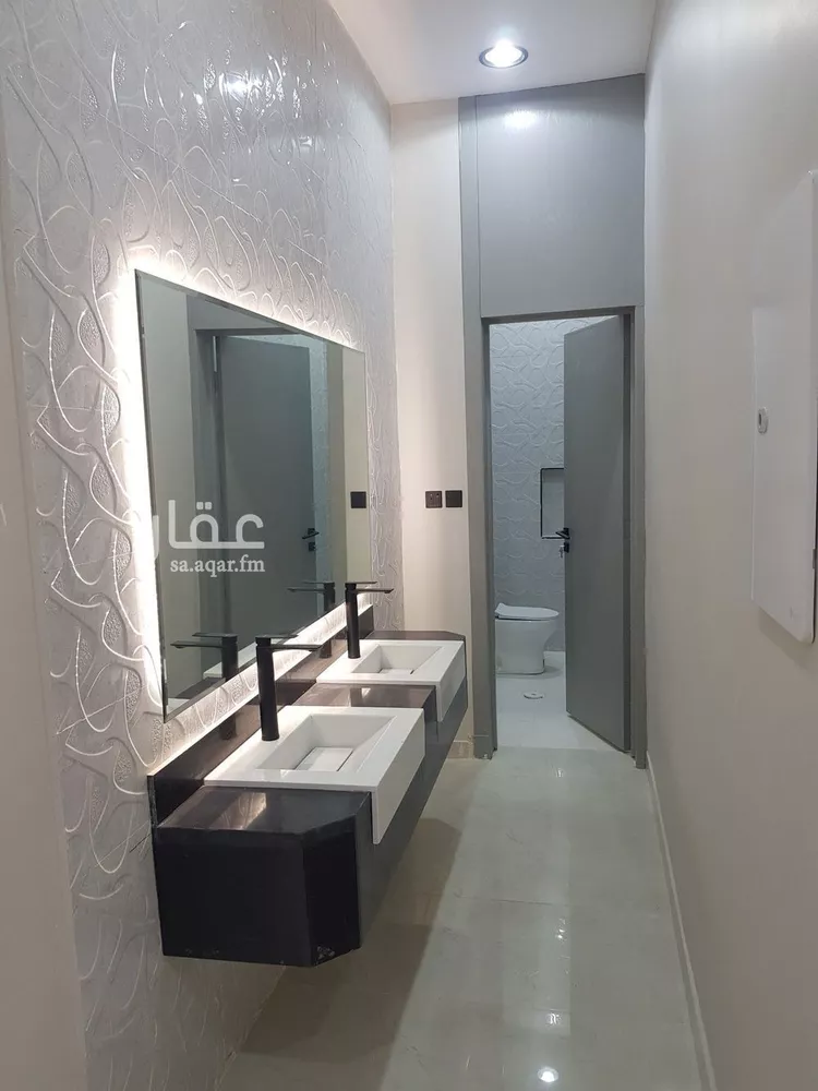 دور للبيع في شارع عبدالرحمن الأفريقي, حي العوالي, مدينة الرياض, منطقة الرياض 7