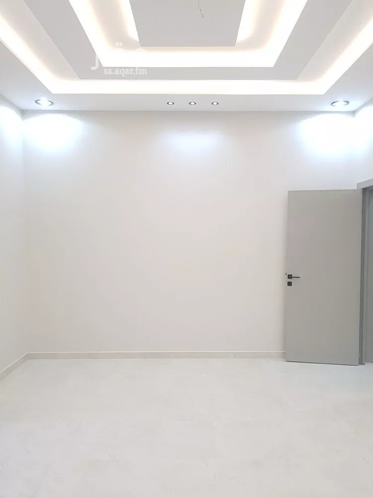 دور للبيع في شارع عبدالرحمن الأفريقي, حي العوالي, مدينة الرياض, منطقة الرياض 17