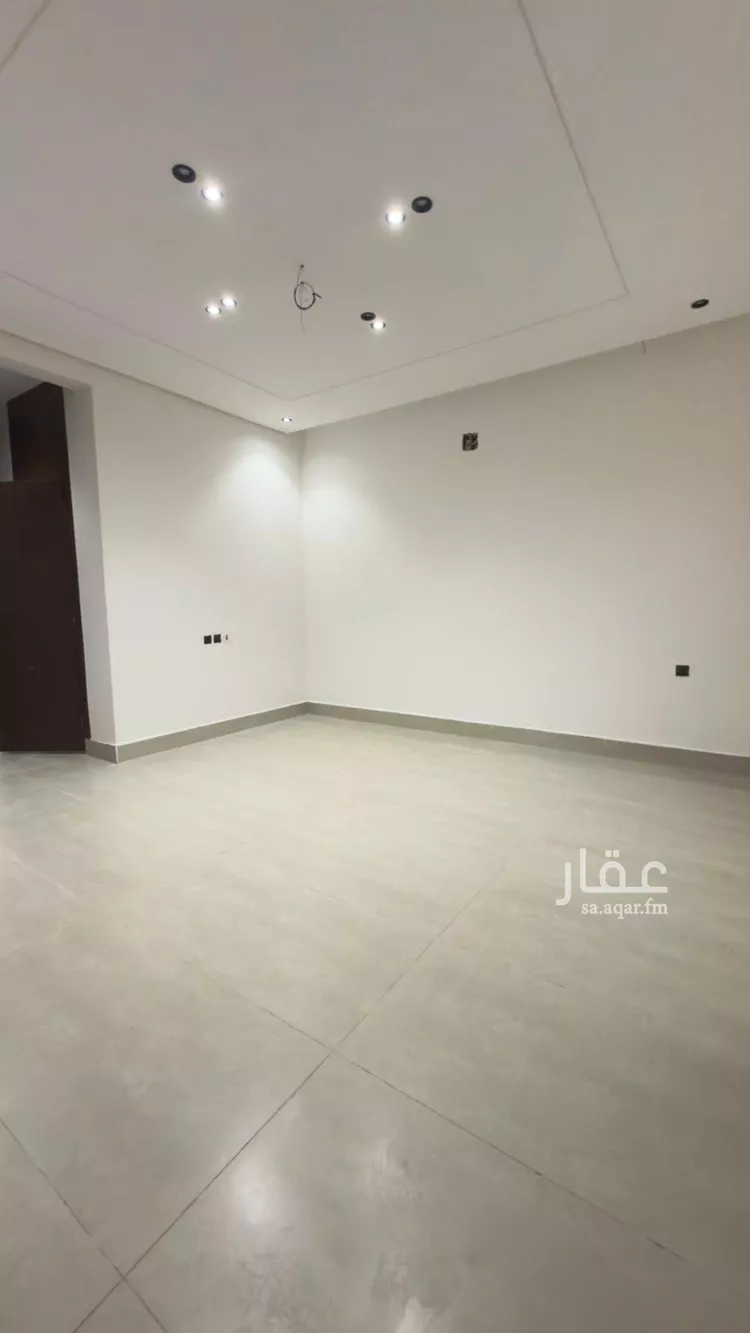 فيلا للبيع في شارع جمال الدين المصري, حي طويق, مدينة الرياض, منطقة الرياض 18