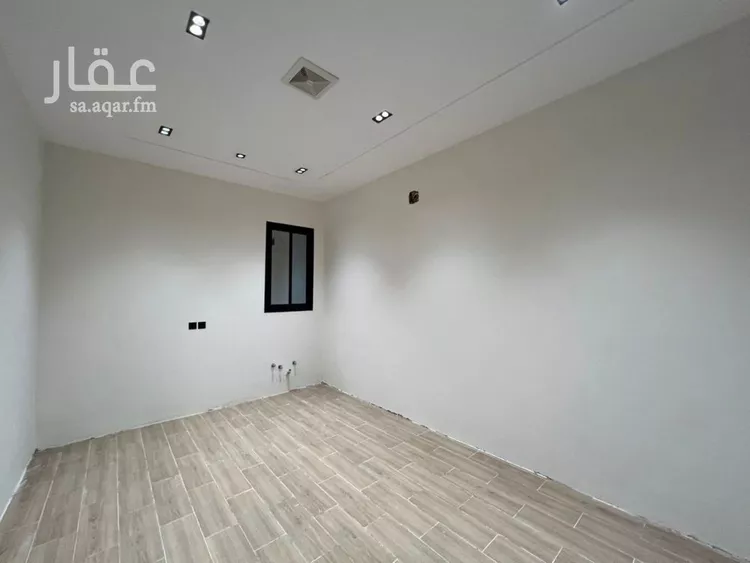 Floor for Sale in Riyadh Tuwaiq 11