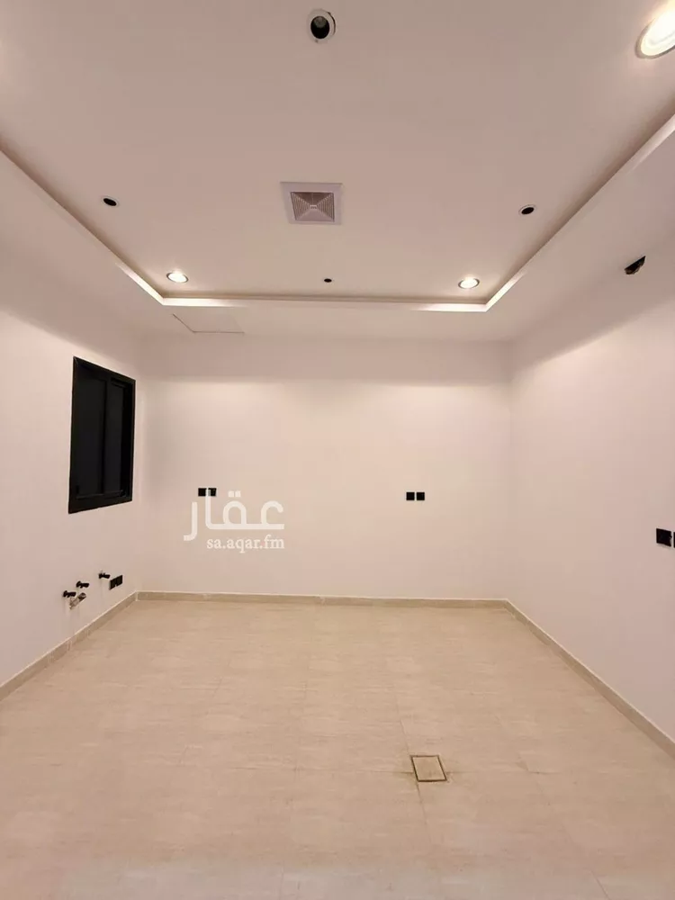 Villa for Sale in Riyadh Tuwaiq 15