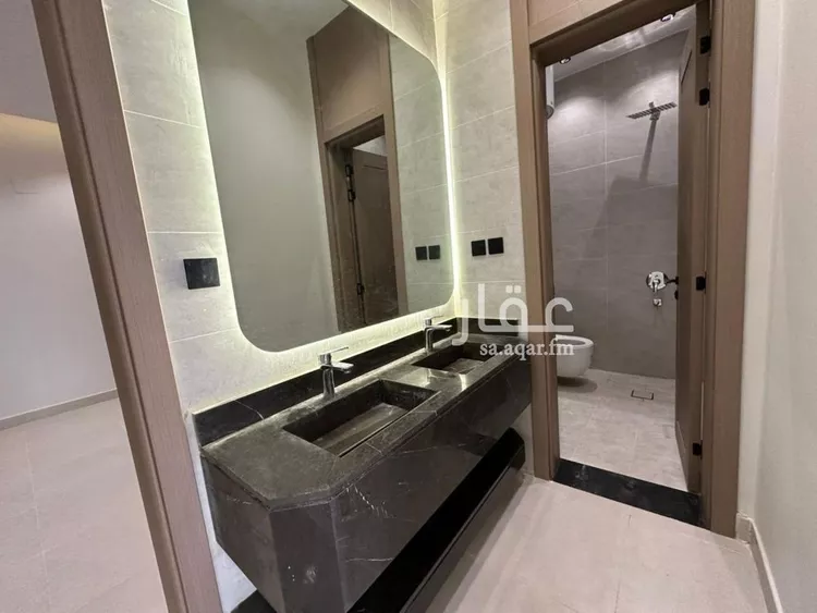 Floor for Sale in Riyadh Tuwaiq 14
