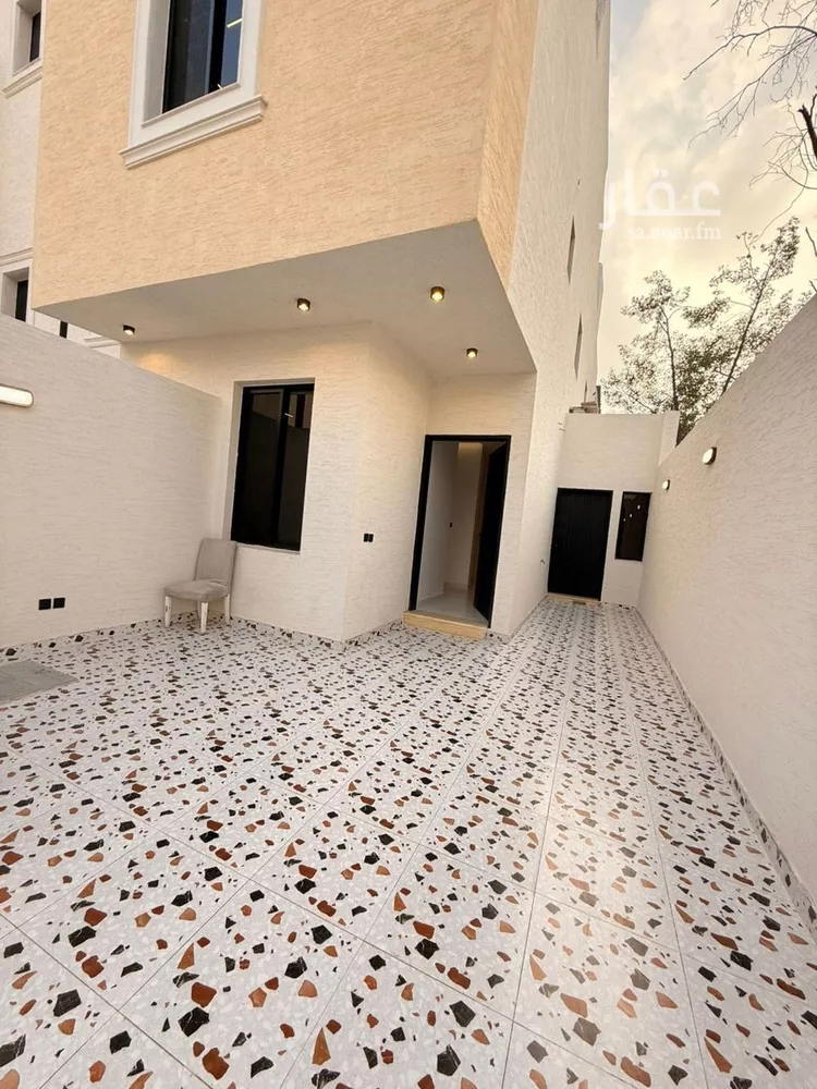 دور للبيع في شارع زين الدين أبي الفتح, حي السويدي, مدينة الرياض, منطقة الرياض صورة 4