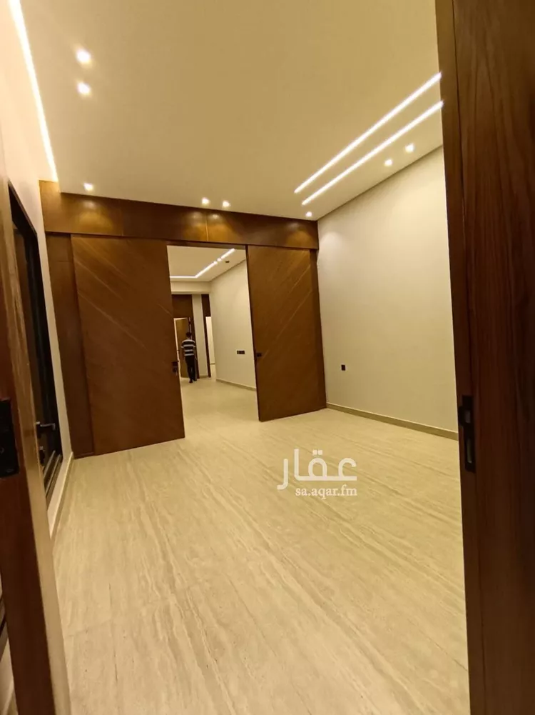 Floor for Sale in Riyadh Dhahrat Namar 6