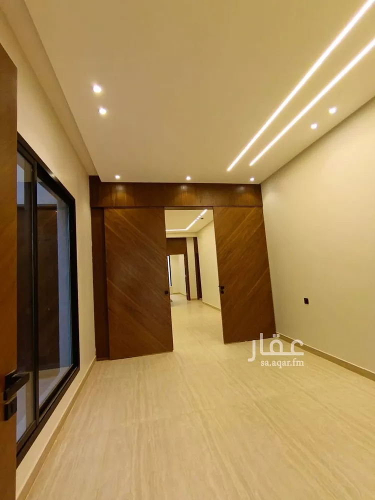 Floor for Sale in Riyadh Dhahrat Namar 20