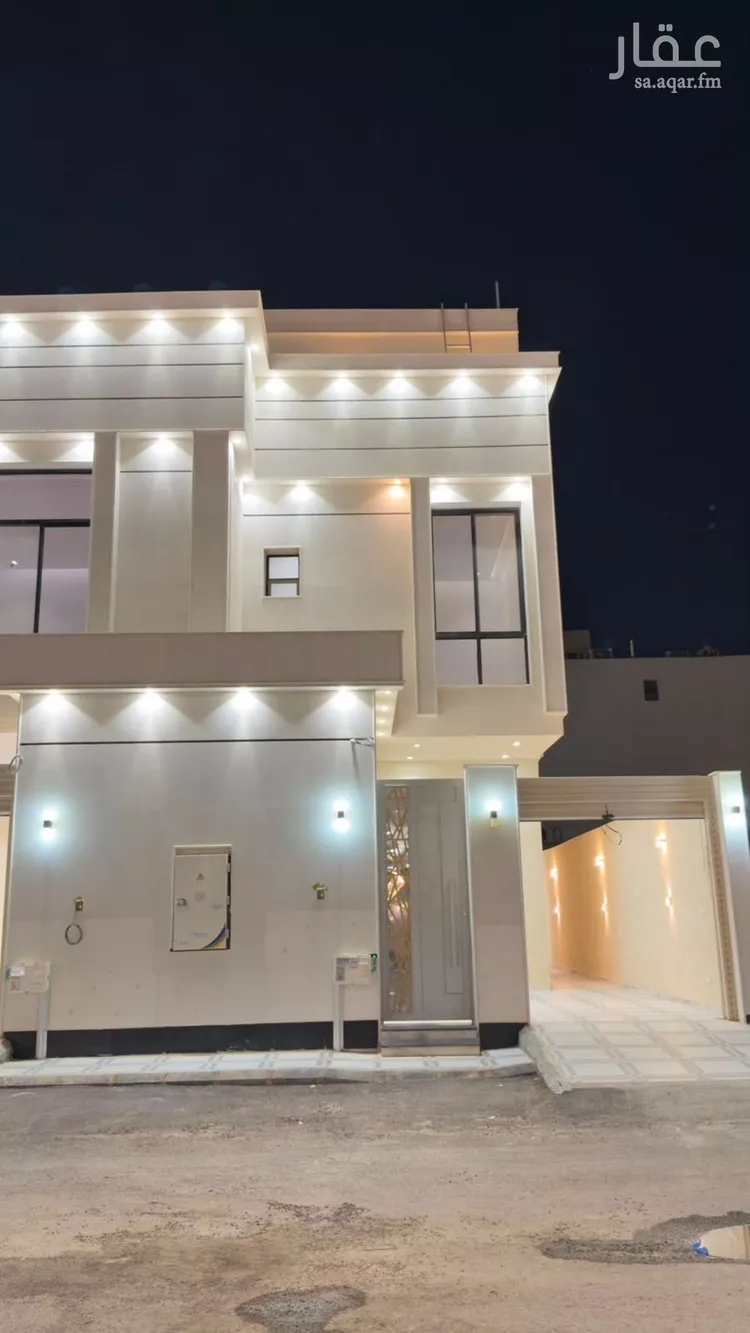 فيلا للبيع في شارع البغدادي , حي المعيزيلة, مدينة الرياض, منطقة الرياض صورة 2