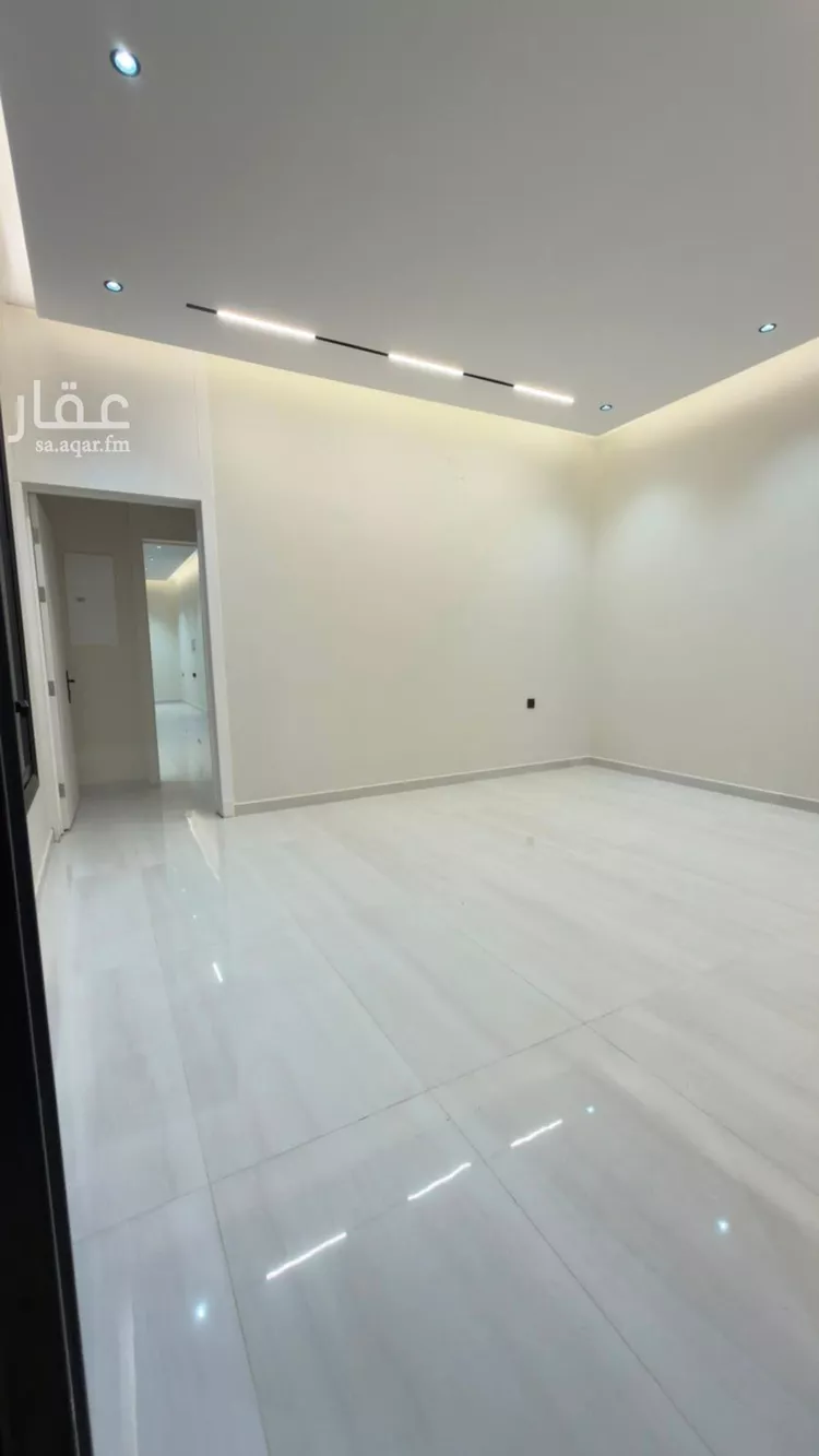 فيلا للبيع في شارع العباس بن غالب, حي الدريهمية, مدينة الرياض, منطقة الرياض صورة 5