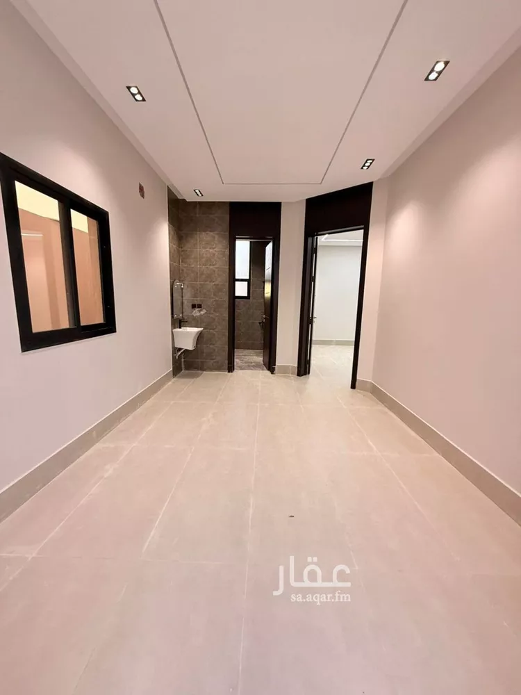 فيلا للبيع في شارع مودود أرسلان, حي العريجاء الغربي, مدينة الرياض, منطقة الرياض 6