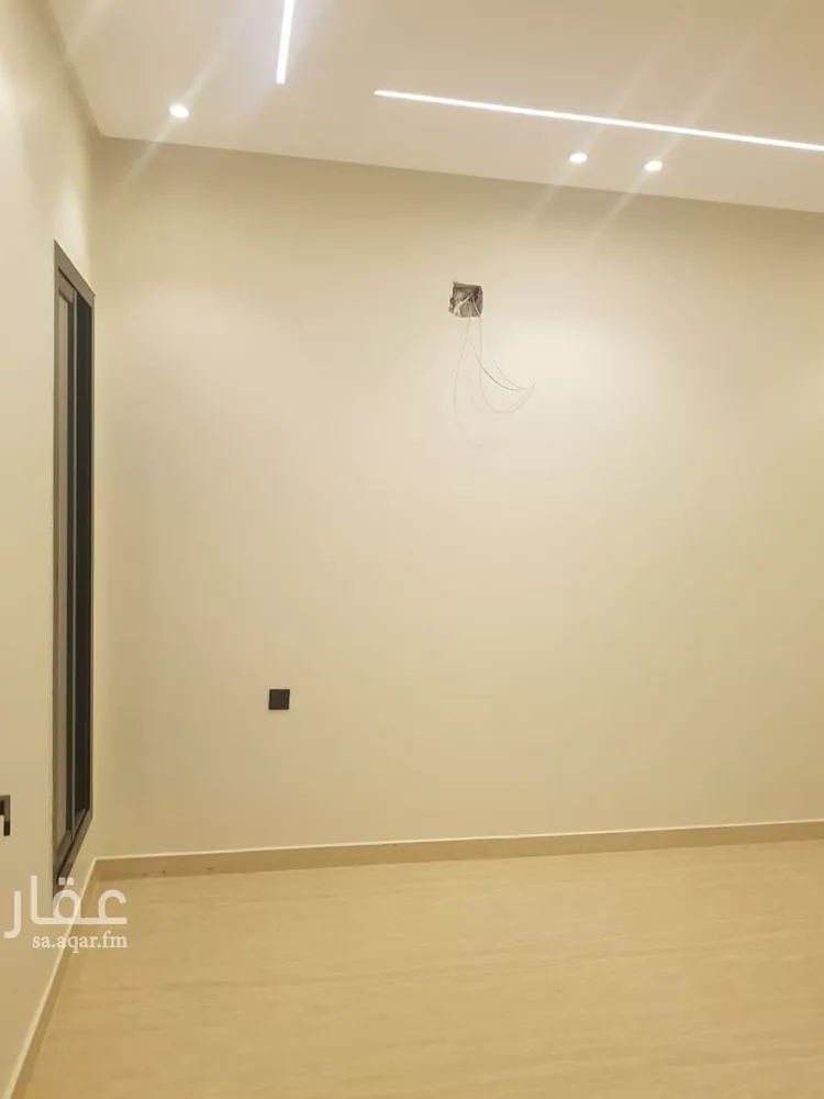 Floor for Sale in Riyadh Dhahrat Namar 7