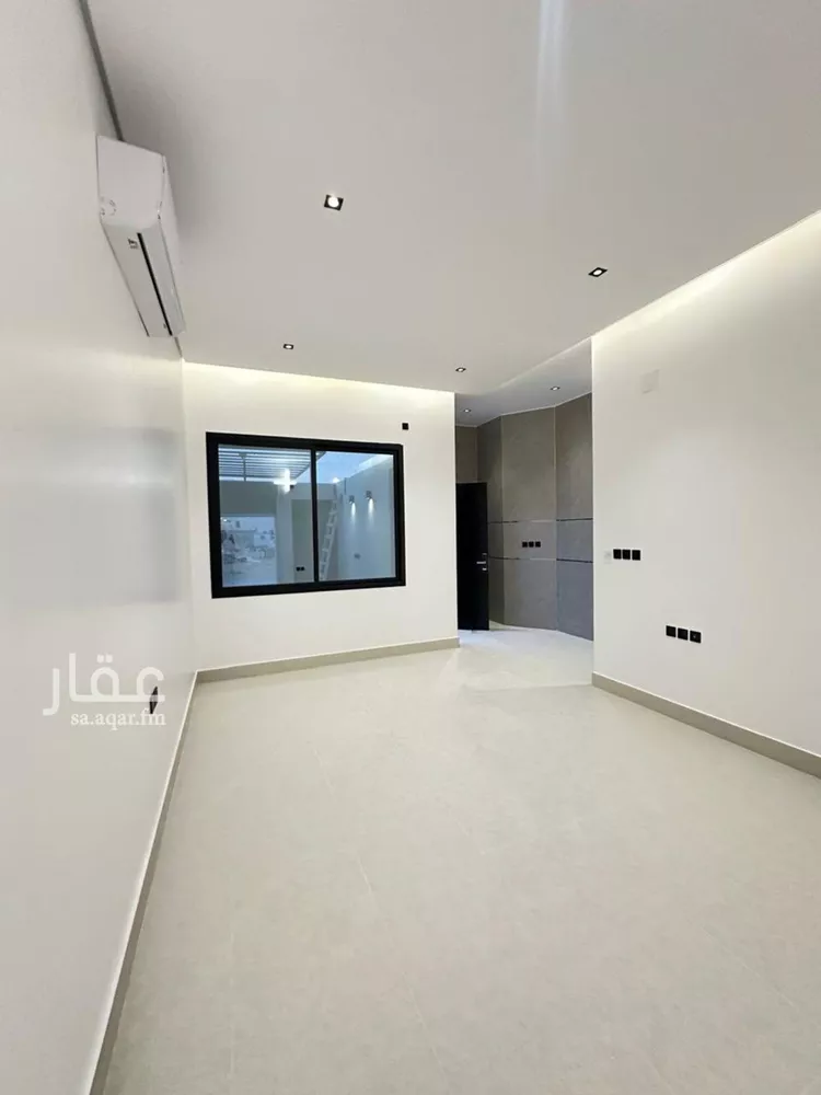 Floor for Sale in Al Muzahimiyah Tuwaiq 9
