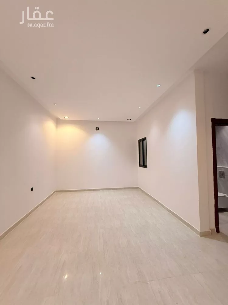 Villa for Sale in Riyadh Tuwaiq 7