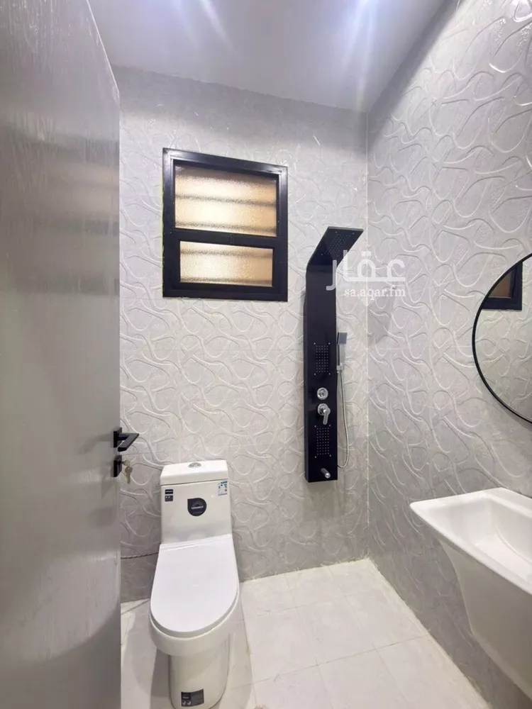 Floor for Sale in Riyadh Dhahrat Namar 14