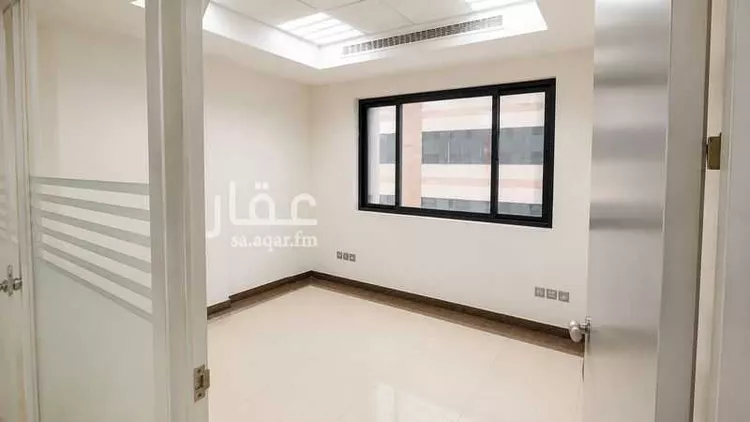 Commercial Office for Rent in Jeddah Al Ruwais صورة 5