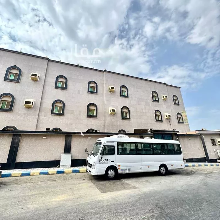 عمارة للبيع في شارع عبدالله ابن دهيش, حي السامر, مدينة جدة, منطقة مكة المكرمة صورة 2