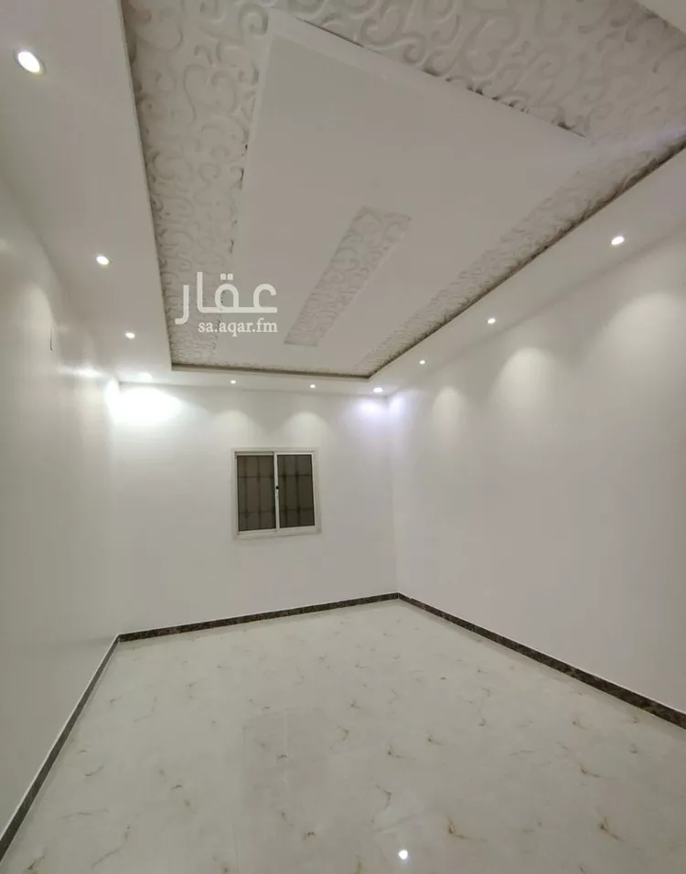 فيلا للبيع في شارع احمد بن سعد الاصبهاني, حي الرمال, مدينة الرياض, منطقة الرياض صورة 5