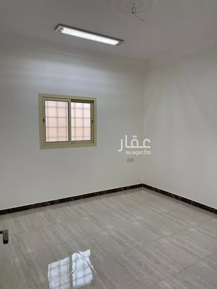 شقة للبيع في شارع عبدالسميع الواسطي, حي العزيزية, مدينة الرياض, منطقة الرياض صورة 3