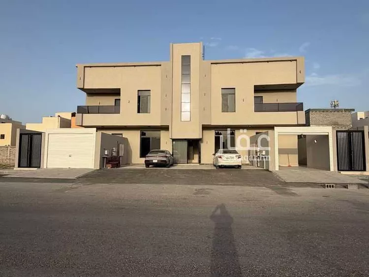 شقة للبيع في شارع الاحوص بن مسعود, حي الشراع, مدينة الخبر, المنطقة الشرقية 1 صورة