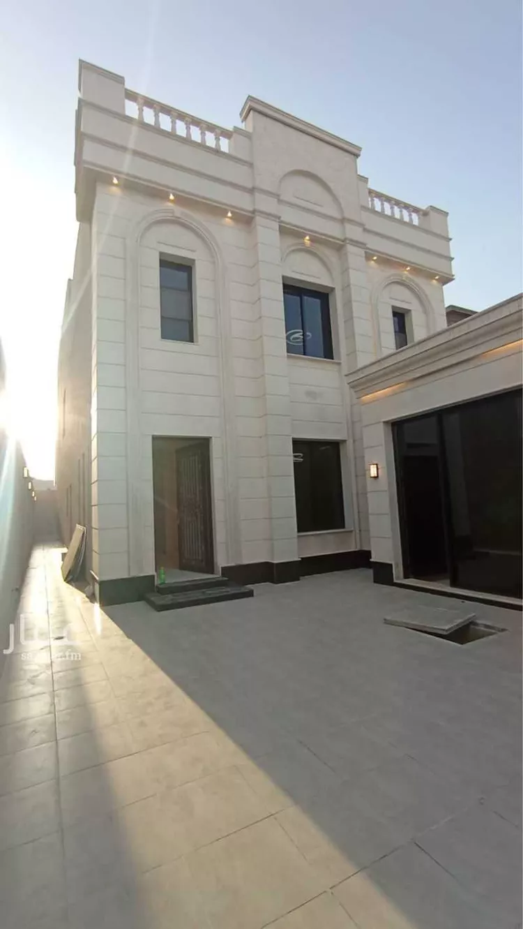 فيلا للبيع في شارع تنومه, حي الأمواج, مدينة الخبر, المنطقة الشرقية