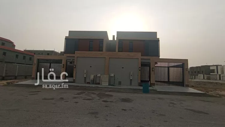 فيلا للبيع في شارع اسماعيل بن ابي حكيم, حي الخزامى, مدينة الخبر, المنطقة الشرقية