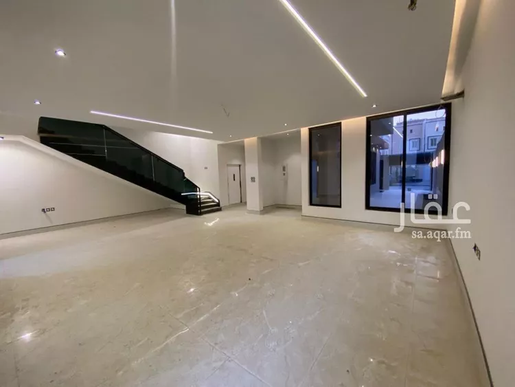 فيلا للبيع في شارع بيرين, حي الصواري, مدينة الخبر, المنطقة الشرقية صورة 2