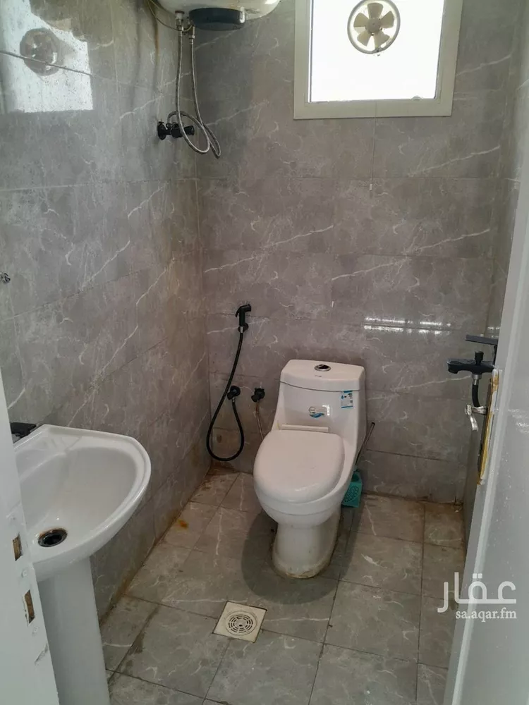 شقة للإيجار في شارع قلعة صلاح الدين, حي العقيق, مدينة الرياض, منطقة الرياض صورة 4