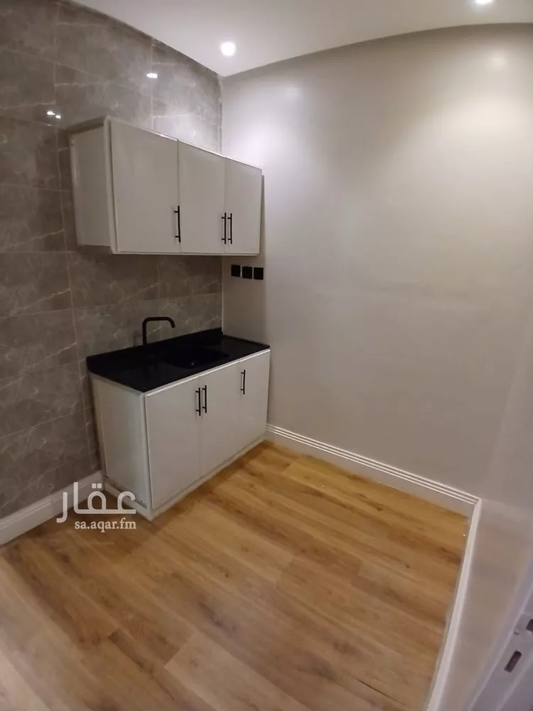 شقة للإيجار في شارع الامير ناصر بن سعود بن فرحان ال سعود, حي الياسمين, مدينة الرياض, منطقة الرياض صورة 5