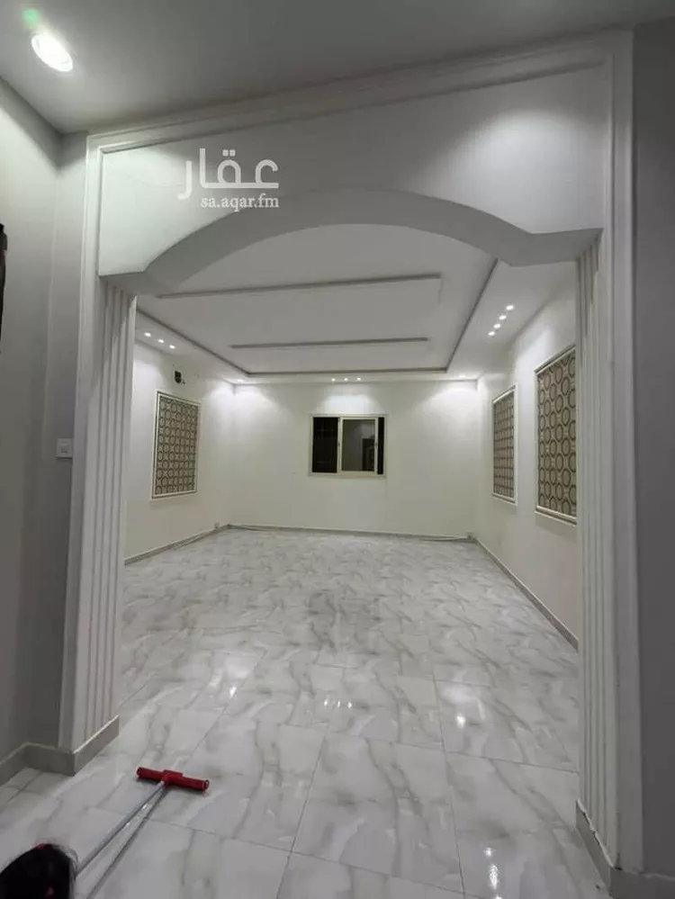 دور للإيجار في شارع درويش ريس الشافعي ، حي الشرق ، الرياض ، منطقة الرياض